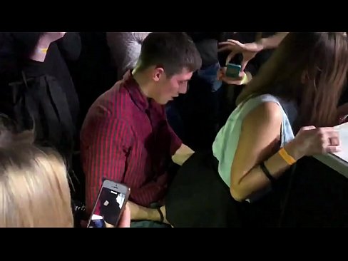 ❤️ Real sex in a Russian nightclub. 18-year-old Russian girl in the anus and vagina fucked in a nightclub ❤️ Just porn at us ❤