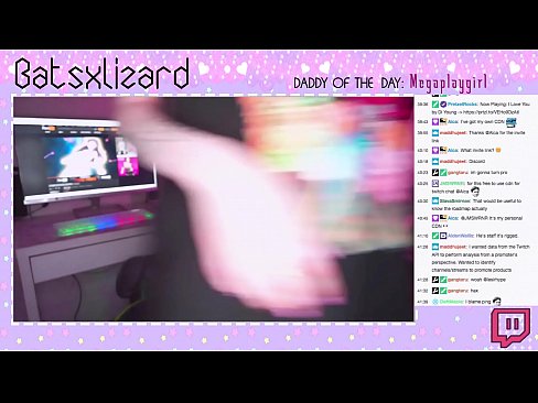 ❤️ GAMER FORGOT TO TURN OFF THE STREAM AND SQUIRTED LIVE ON AIR ❤️ Just porn at us ❤